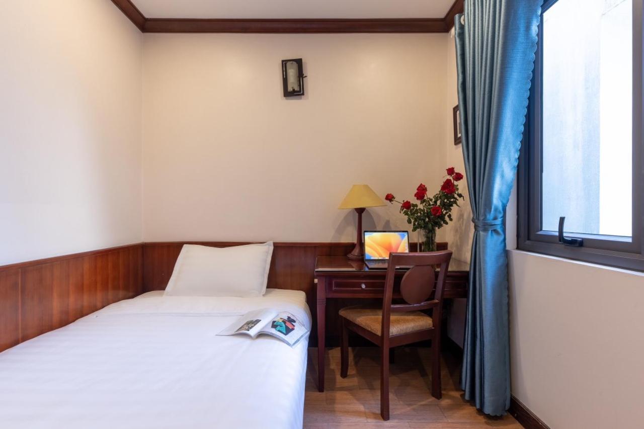T - Apartment Hanoi Exterior photo